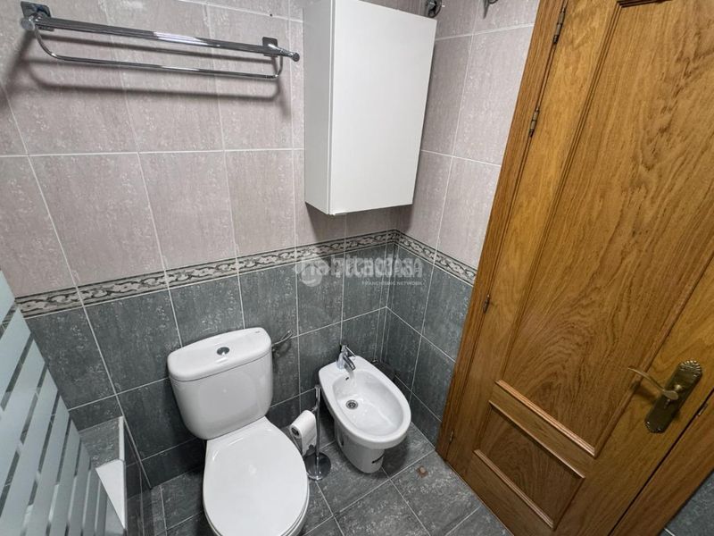 Foto 47c5e924-73e0-4035-8d30-f5fa44c79e95. Pis amb calefacció aparcament a La Asunción - La Inmaculada León
