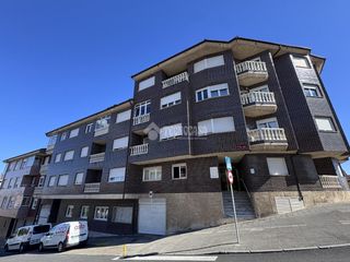 Etagenwohnung  C. peña labra. Piso en venta en león