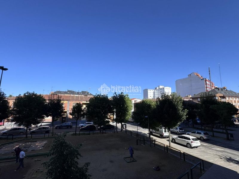 Foto a85f6d4e-2e12-481b-8ef9-ea8dbb0c779c. Pis amb calefacció a San Mamés - La Palomera León