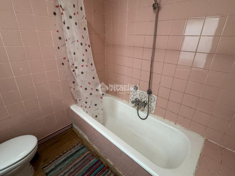 Foto d69b8c7f-bd2a-4d1d-9d40-054eb667e5e2. Affitto appartamento con riscaldamento in San Mamés - La Palomera León