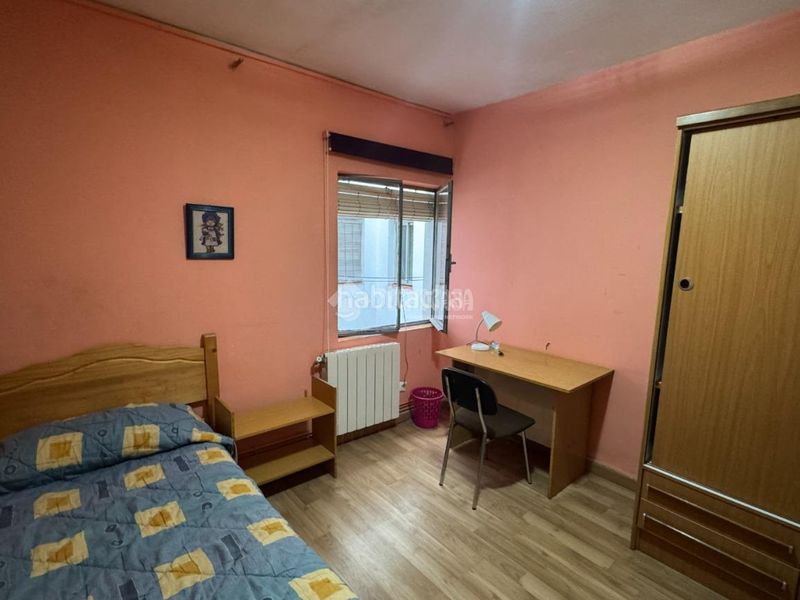 Foto c6b4790f-ae74-4ea4-8644-3878d60bbb6f. Rent flat with heating in San Mamés - La Palomera León