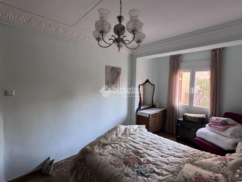 Foto a4872bd6-8135-4459-99f3-75ce3fd20328. Edificio in San Mamés - La Palomera León