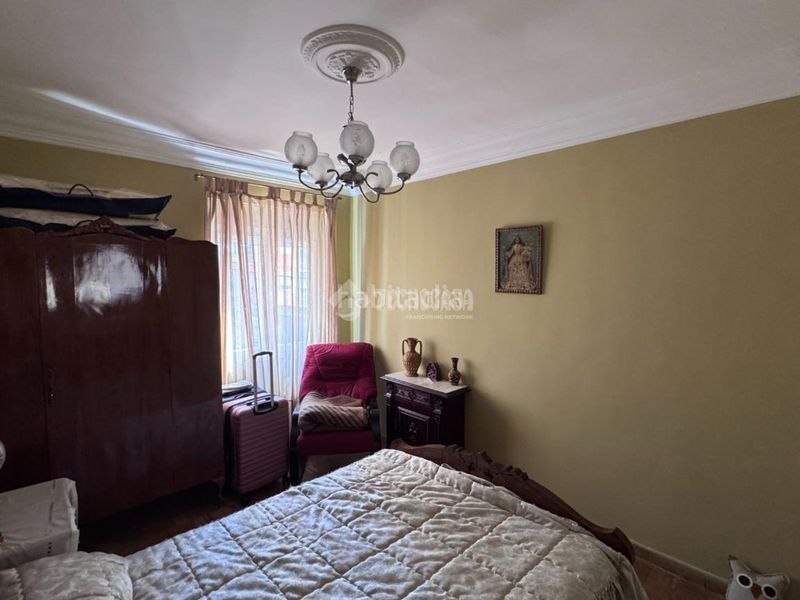 Foto b9353fee-99f7-459a-9fac-c8be91ad5eb8. Edificio in San Mamés - La Palomera León