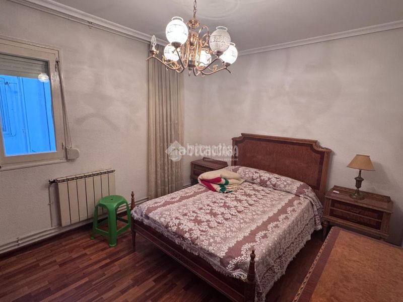 Foto dc1266e6-952f-45da-bc3f-9a596a86e95e. Flat with heating in San Mamés - La Palomera León
