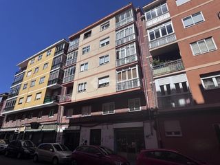 Piso en C. Marqués de Sta. María del Villar