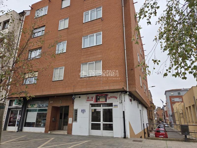 Foto 3134d01f-2adf-43a5-b52d-4574a1be99fc. Local comercial  en venta en Las Ventas León