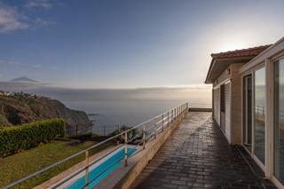 Casa en Santa Catalina. Arquitectura sobre acantilados