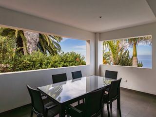 House in La Corujera. Villa moderna en tamaide con vistas panorámicas al mar y al teid