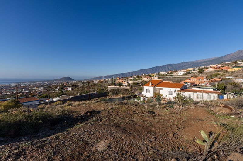 Foto ec656f10-d566-490b-b5dd-35352c3f8266. Terreny residencial a Candelaria - playa la viuda Candelaria