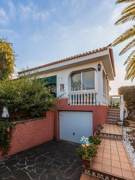 Foto 0cc1e2bb-3588-40a4-b4f1-d2e6100d30ee. Maison avec parking piscine dans Sauzal (El)