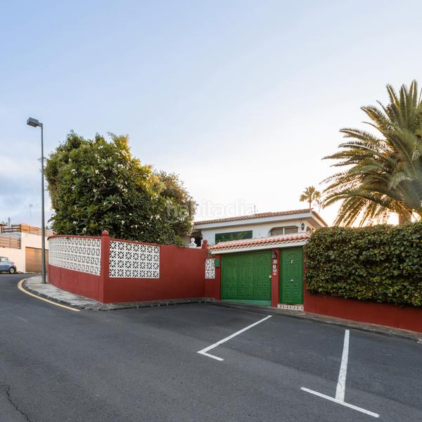 Foto 380476dd-e238-4208-b7fc-67069aedb072. Maison avec parking piscine dans Sauzal (El)