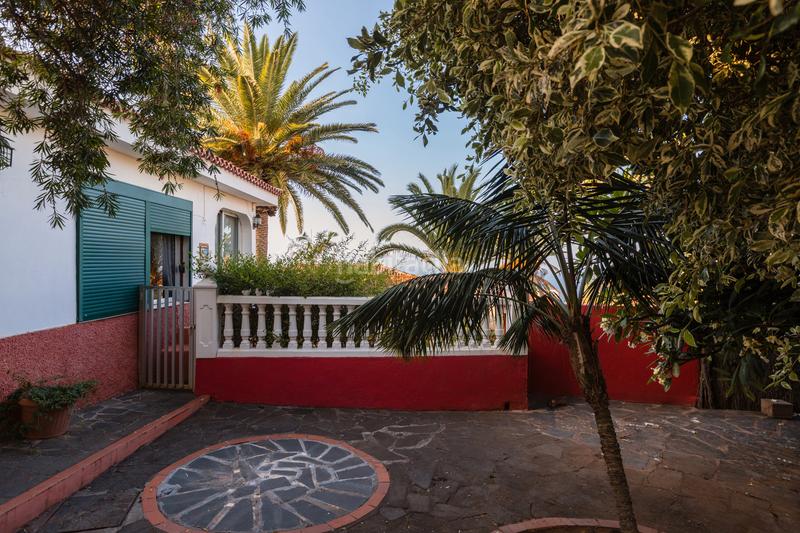 Foto 486c7224-1e80-41b0-a89b-71938e84047c. Maison avec parking piscine dans Sauzal (El)