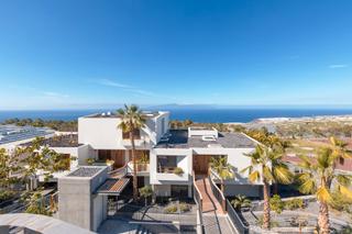 Rez-de-chaussée à Playa Fañabé Alto. Los jardines de abama – exclusividad y diseño en el abama resort