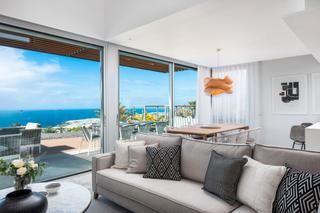 Zweistöckige Wohnung in Acantilados de Los Gigantes. Los jardines de abama – exclusividad y diseño en el abama resort