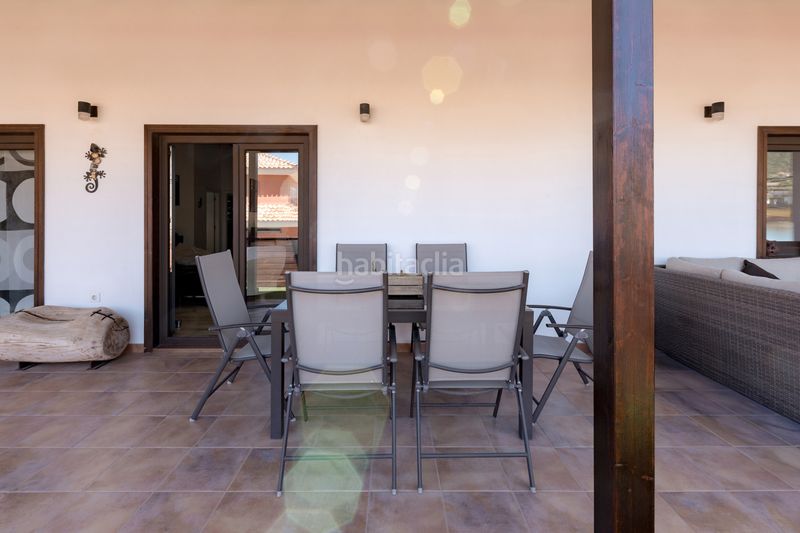 Foto f4b98073-0bfe-4e88-a661-1f749433e1c1. Casa amb aparcament piscina a Araya Candelaria