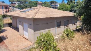 Casa en Carrer del mig 20. Casa demo test ackcent