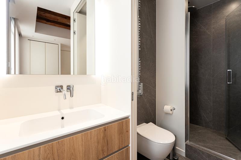 Foto a54c7c71-7f73-46f0-a0d0-3c6e1fb11df6. Appartamento in Dreta de l´Eixample Barcelona