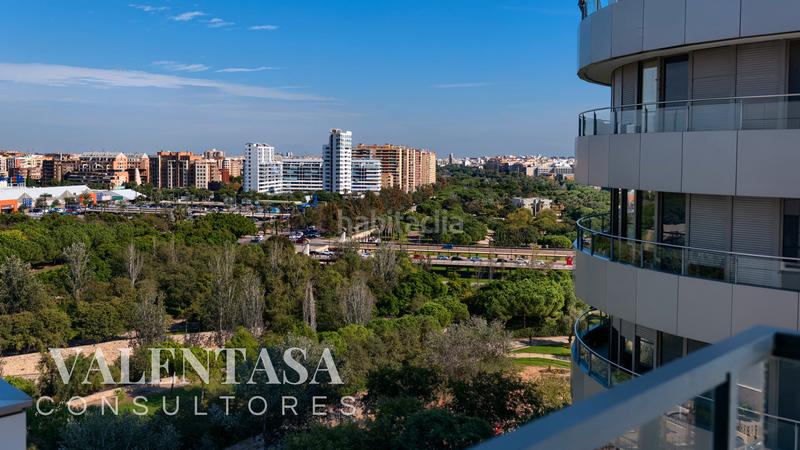 Foto 0324c41d-7ee4-4365-add6-3816b4ebf190. Àtic amb calefacció aparcament a La Constitución-Canaleta Mislata