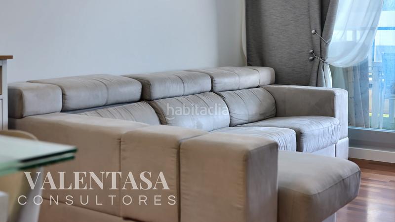 Foto 62ba5aaf-7f03-40d2-b621-84a8280808bc. Àtic amb calefacció aparcament a La Constitución-Canaleta Mislata