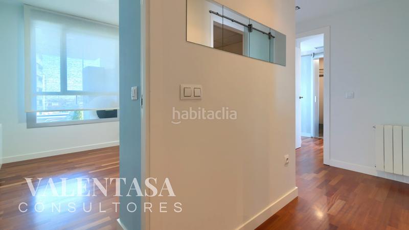 Foto 65708de6-cb0e-4a27-9077-57fbb13b9ca6. Àtic amb calefacció aparcament a La Constitución-Canaleta Mislata