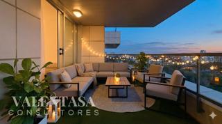 Penthouse  Carrer el fielat. Semi atico con 2 plazas de garaje