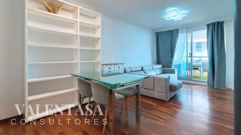 Foto d3d8893e-6e91-4703-9a51-3f7b22a31ce3. Àtic amb calefacció aparcament a La Constitución-Canaleta Mislata