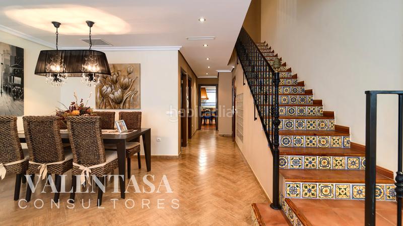 Foto a03d5028-5ed1-45cc-a3b0-f12544a57560. Semi detached house with parking in Llombai Burriana