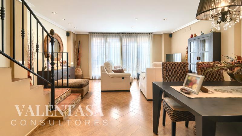 Foto d00f99d8-2f8c-4fd6-bd26-707bc1bf4f8c. Semi detached house with parking in Llombai Burriana