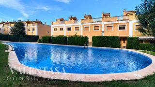Semi detached house  Urbanización bosque u14. Adosado en urbanización privada el bosque: golf, piscina.