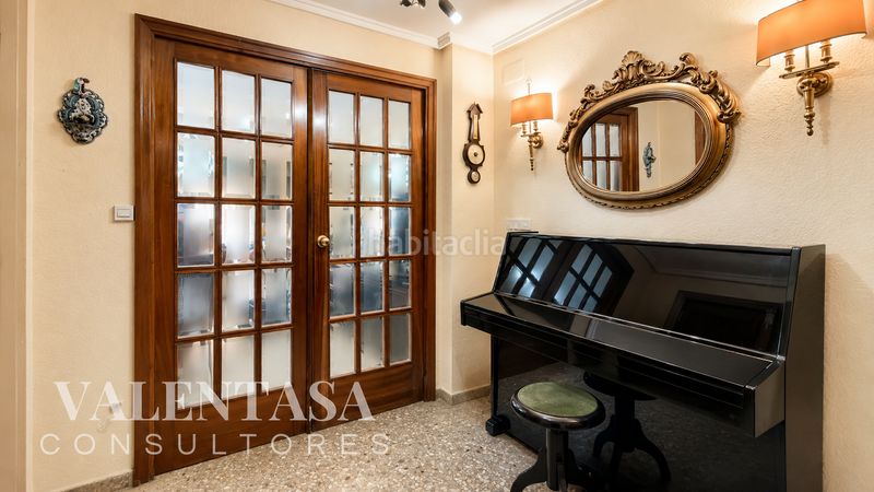 Foto d055ef1a-371d-4faf-a357-54743909c480. Pis amb calefacció aparcament a Mestalla Valencia
