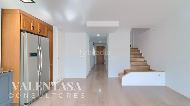 Foto 1c80c95a-0938-4e2c-86f1-9354ab12a695. Dachwohnung mit parking in La Creu Coberta Valencia