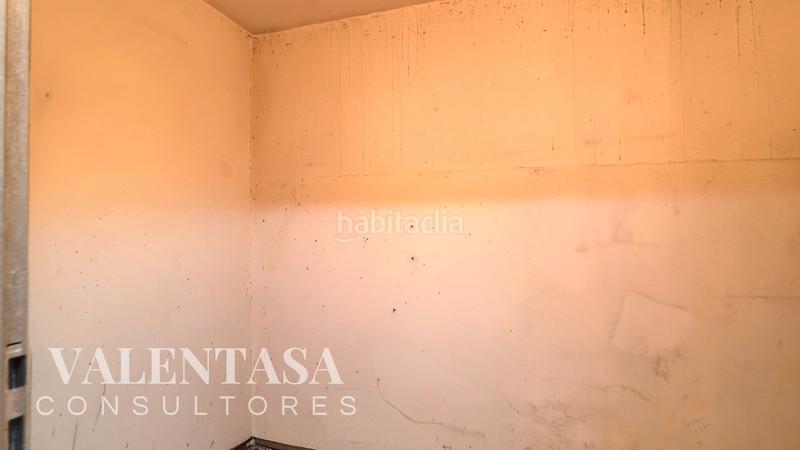 Foto 5562701f-c72f-4a50-912d-544e5e2eaefa. Dachwohnung mit parking in La Creu Coberta Valencia