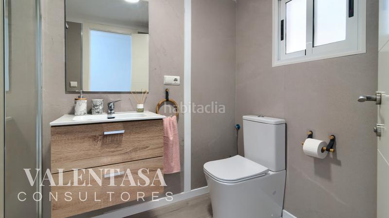 Foto 77e4d52d-dd26-4c68-9e54-1a916939a224. Dachwohnung mit parking in La Creu Coberta Valencia