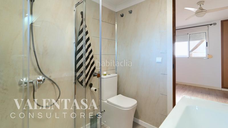 Foto aeacdc4e-e65b-4249-9ed8-4068851fe6bc. Dachwohnung mit parking in La Creu Coberta Valencia