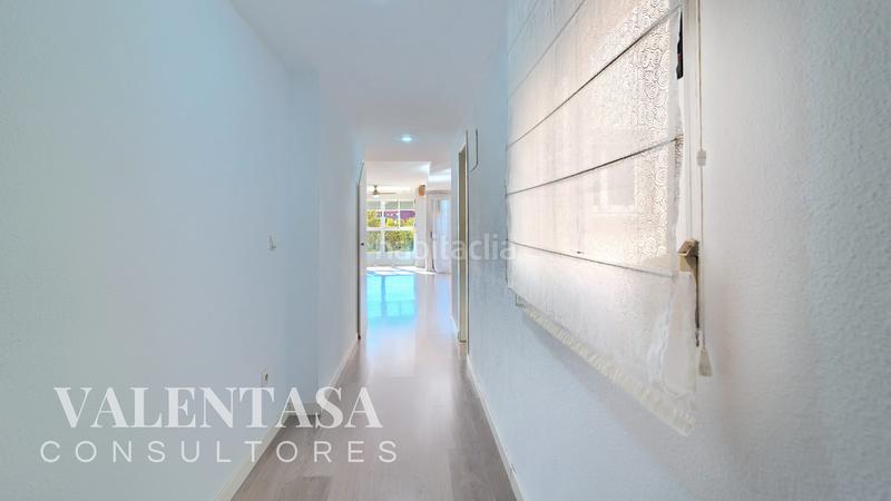 Foto cc81215d-53f0-4038-96b4-b9e8cb3ae5a3. Dachwohnung mit parking in La Creu Coberta Valencia