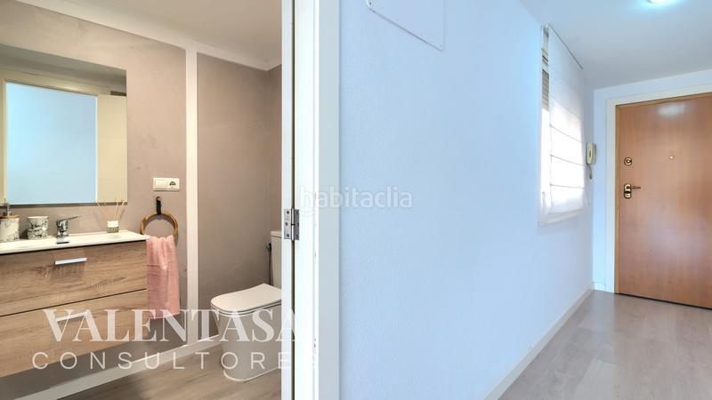 Foto e284d2ad-806b-41f4-b1f9-47dbc55b92ec. Dachwohnung mit parking in La Creu Coberta Valencia