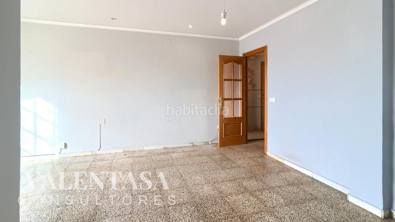 Foto 4b92f45d-43a2-483a-a64a-c22ee3769c38. Ático espectacular ático con terraza en albors | 9ª planta para diseñar a tu gusto en Valencia