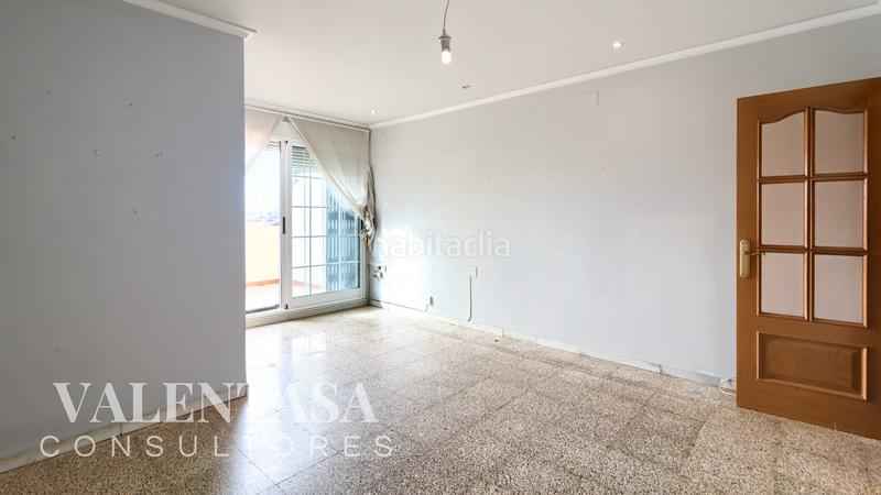 Foto 608b716a-8d80-4f0b-9ce1-4d9e137f5e70. Ático espectacular ático con terraza en albors | 9ª planta para diseñar a tu gusto en Valencia