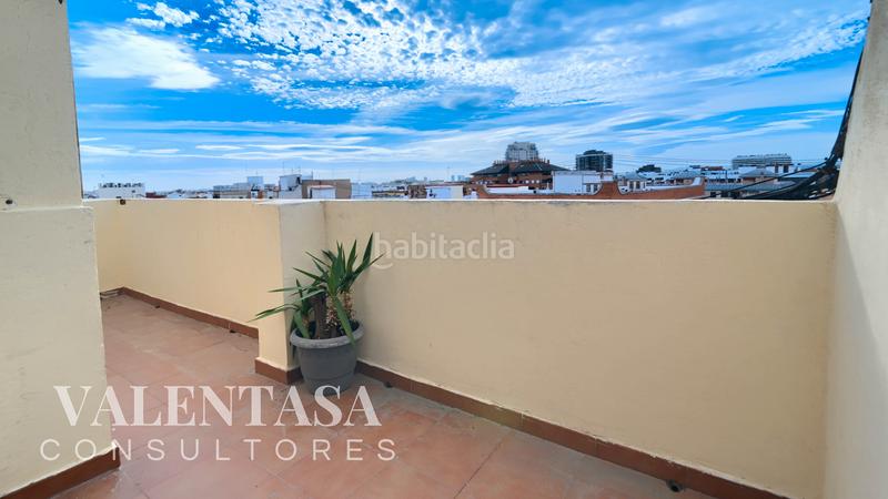 Foto eb6d87cc-1a9b-45ef-ac6d-8f3e03765f01. Ático espectacular ático con terraza en albors | 9ª planta para diseñar a tu gusto en Valencia