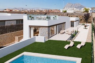 Xalet a Avenida sevilla 14. Villa contemporánea de 3 dormitorios con piscina privada y vista