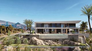 Chalet in Calle parque central 5. Villa de lujo con vistas al mar en estepona