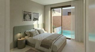 Reihenhaus in Calle los rubios 16. Adosado de diseño con piscina privada y solárium