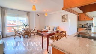 Appartement à Carrer isaac peral 21. Piso luminoso con terraza a un paso de la playa en moncofa