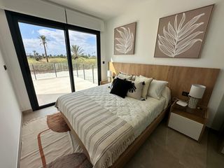 Piccolo appartamento in Calle infanta cristina 5. Bajo de 158 m² con terraza de 60 m² · exclusividad, luz y máximo