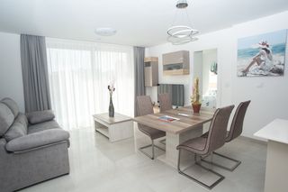Apartament a Carrer benimantell 5r. Apartamento en la cala — diseño moderno, luz natural y a solo 1