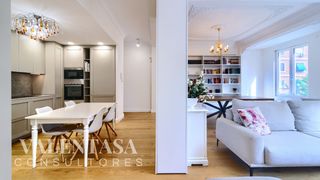 Appartement  Calle marqués de zenete. Magnífica vivienda con carácter, elegante y reformada en arranca