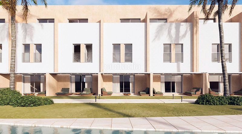 Foto 645bfea7-9d83-439d-bc87-d6c8b42a8839. Casa adossada 202m<sup>2</sup> amb calefacció aparcament piscina a Dénia