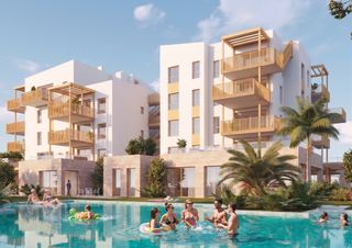 Descubre el lujo sostenible en Dénia con acceso exclusivo al mar.
