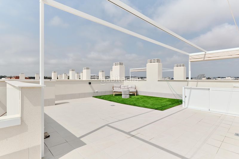Foto a88e0777-d217-4e18-8b0c-aa02e71c7086. Angebot Bungalow Moderno a 350 m del Mar en Torrevieja in Torrevieja. Wohnungen von Neubauten