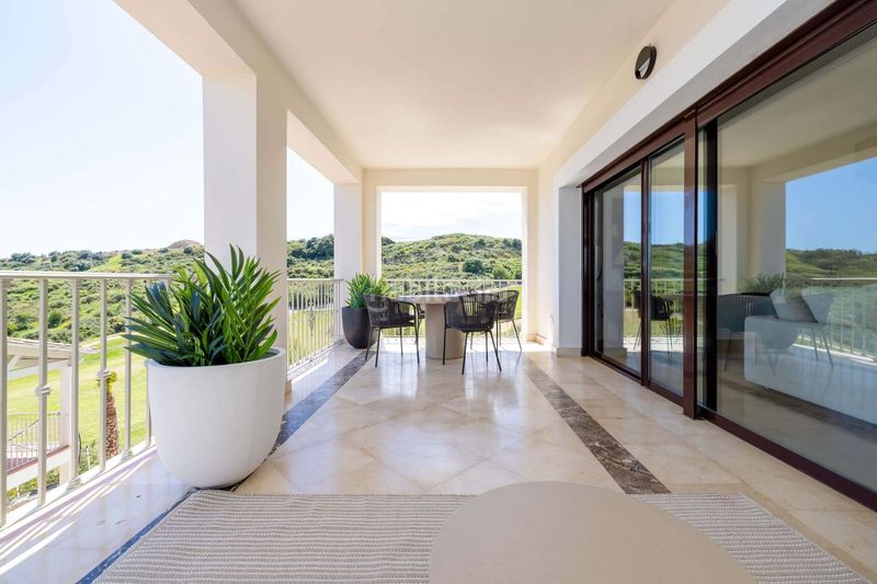 Foto e357f8fc-cc87-47b3-864b-ccd87b819ecc. Casa adossada 239m<sup>2</sup> a calle perú 22 a Valle Romano Golf Estepona
